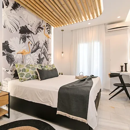 Anatoli Hotell 2*